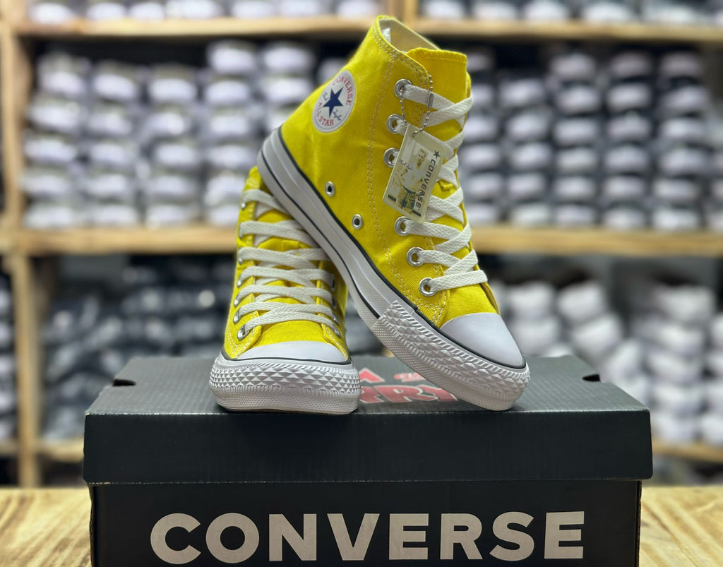 CONVERSE BOTA CLÁSICA  IMPORTADAS