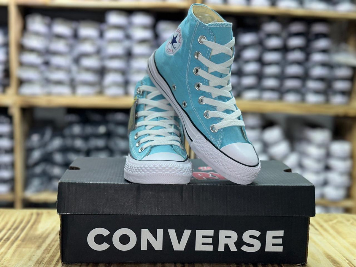 CONVERSE BOTA CLÁSICA  IMPORTADAS